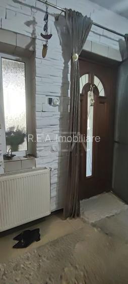 Vila superba 2012, P+1+M, 10+ camere, posibilitate business gradinita sau centru - 29