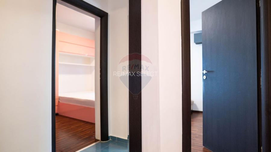 Dobroesti - vanzare apartament 3 camere, strada Marului - 10