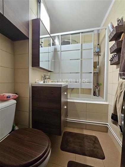 Apartament 3 camere, langa ITC, pe str. Alexandru Vlahuta - 9