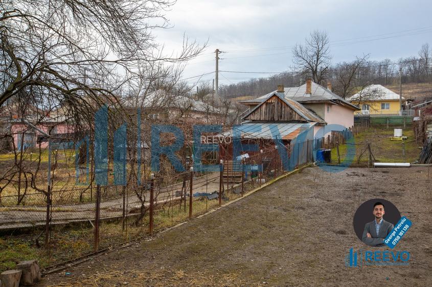 Casă de vânzare Buhuși, Str. Orbic - 31