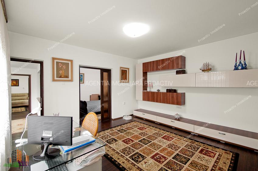 Casa situata in Galati, zona excelenta, la Cheie! - 7