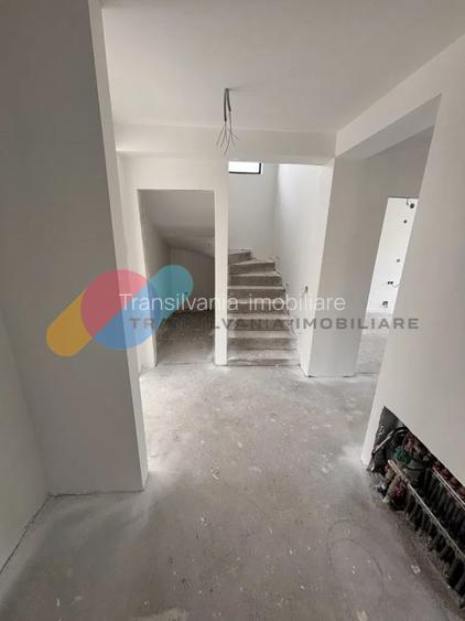 Casă individuală P+1+M cu 5 dormitoare – zona liniștită, Chinteni - 5
