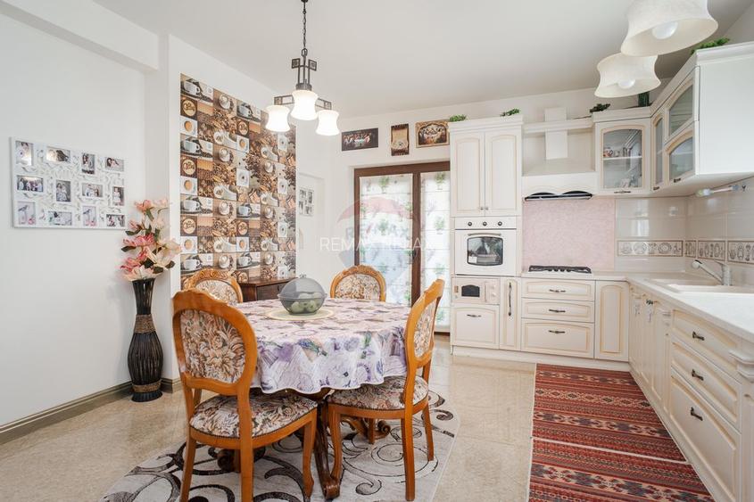 0% Comision - VILA de LUX de vânzare – Cu iaz natural - 13