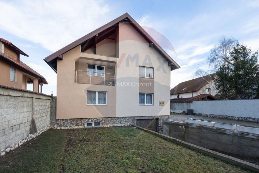 Casă noua - parcări subterane, teren 500 mp, Codlea - 3