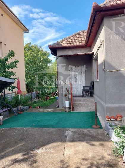 Casa veche cu teren 304 mp Intre Lacuri - 14