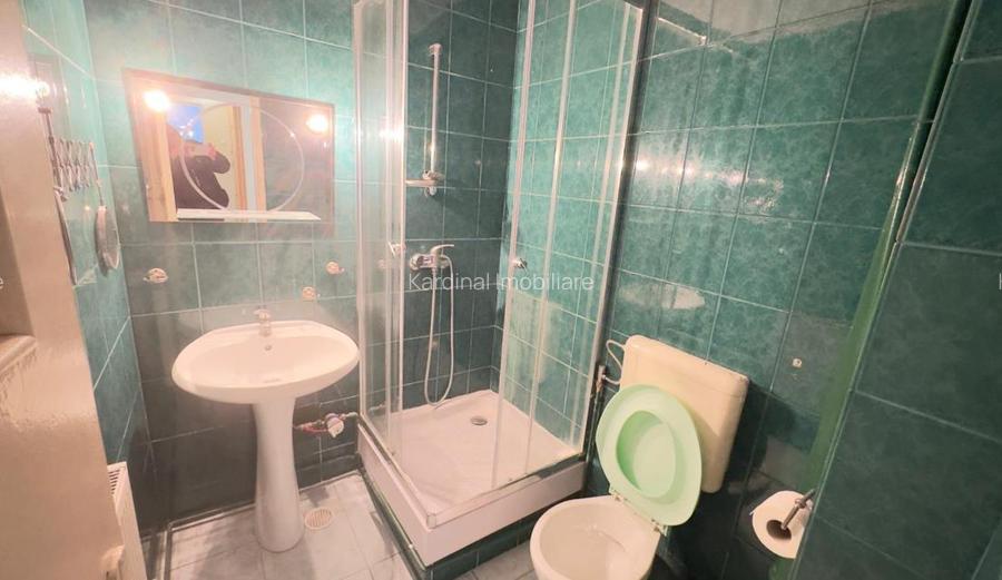 Apartament 4 camere etaj1, Carpaților, intrare Răcădău - 15