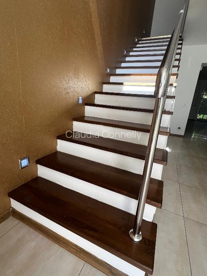 Proprietar vând casă în Gradiste  - 2