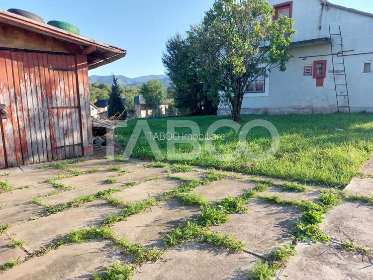 Teren intravilan 1298  mp PUZ toate utilitatile zona buna Cisnadie - 12