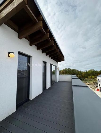 Duplex 5 camere in Europa - 2