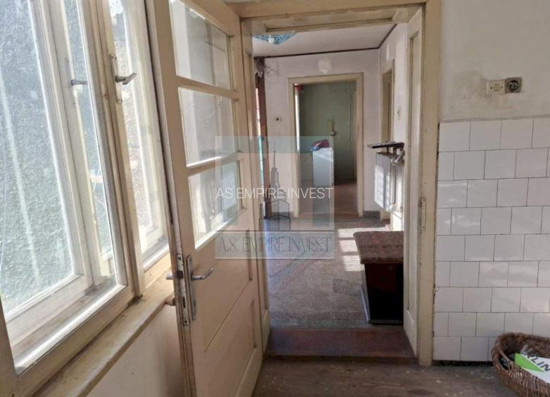 Casa singur in curte - zona Sacele - 9