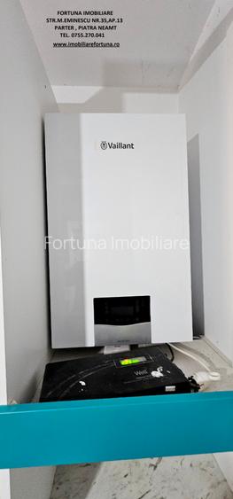 Vila cocheta, prevazuta cu garaj si 500 mp teren, com.Alexandru cel Bun - 11