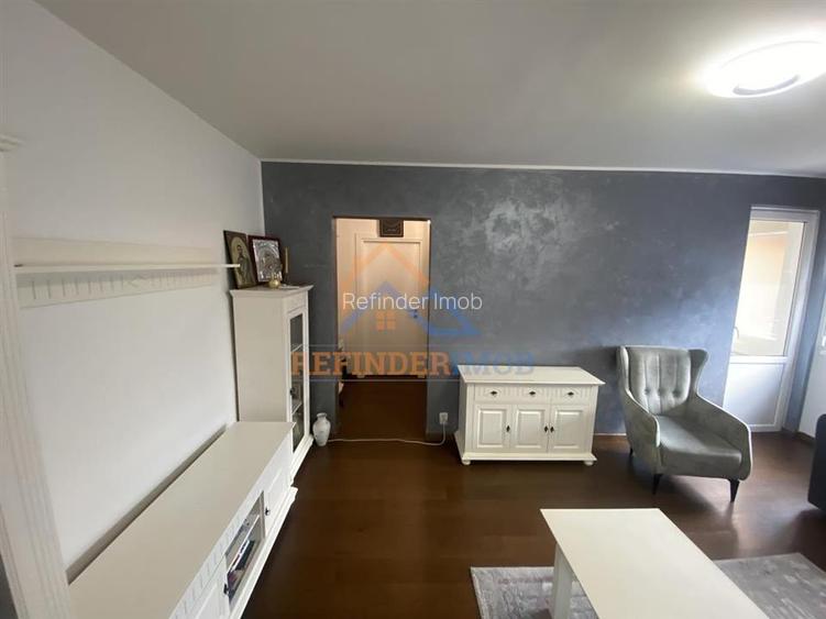 Apartament de vanzare cu 2 camere, zona Titan - 3