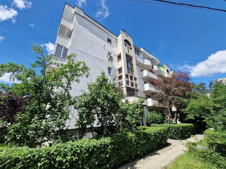 Apartament 3 camere decomandate de inchiriat, zona str N Titulescu - 23