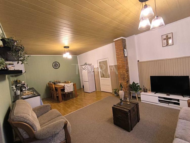 Casă cu teren în Iris - 2