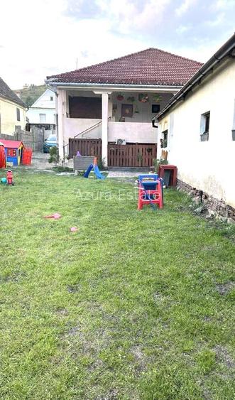 Casă 180 mp utili teren 710 mp panouri solare si hala in Sura Mare - 12