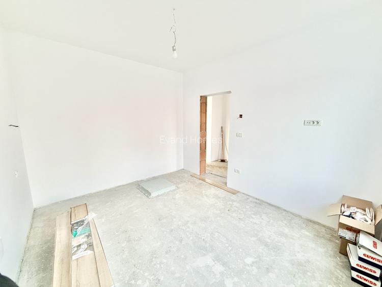 Duplex despartit prin camera tehnica - 81 mp - Mosnita Noua  - 10