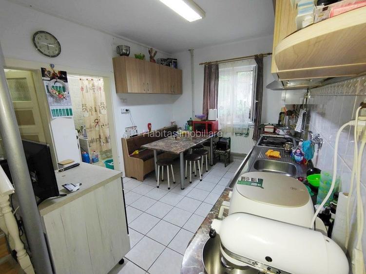 Casa individuala S+P+M cu teren 1723 mp, zona linistita, in Grigorescu - 12