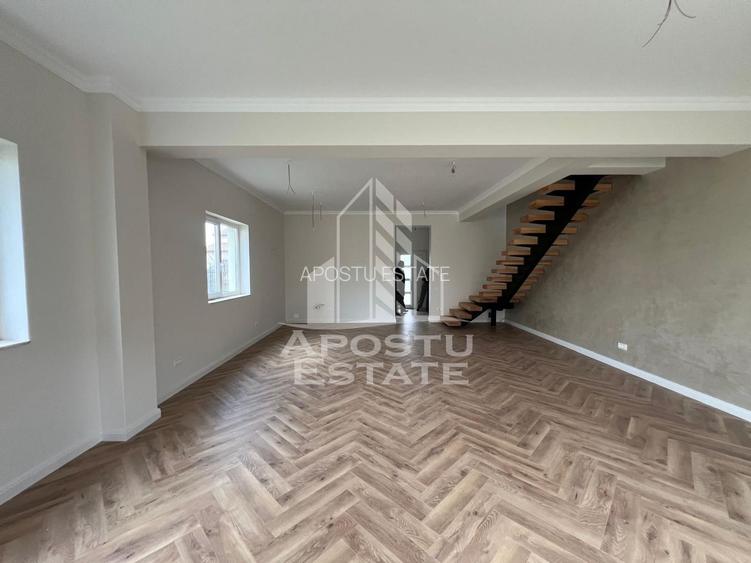 Duplex modern de vânzare în Dumbrăvița, Timis, patru camere - 9