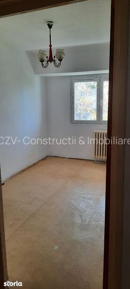 PROPRIETAR Apartament 3 camere - 9