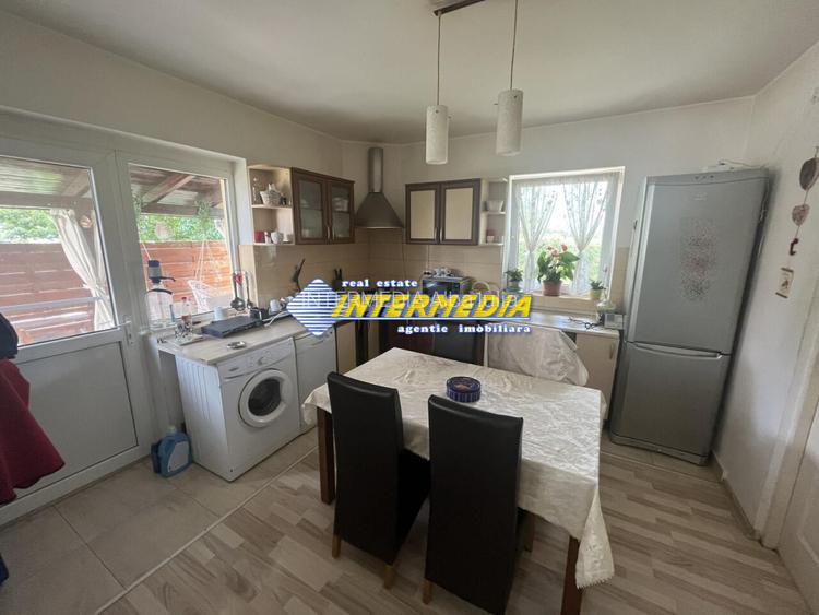 Casa de vanzar in Cetate Alba Iulia cu toate utilitatile - 8