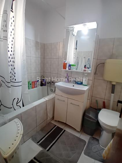 2 camere-Sector 4-Piata Straduintei-Parcare - 3