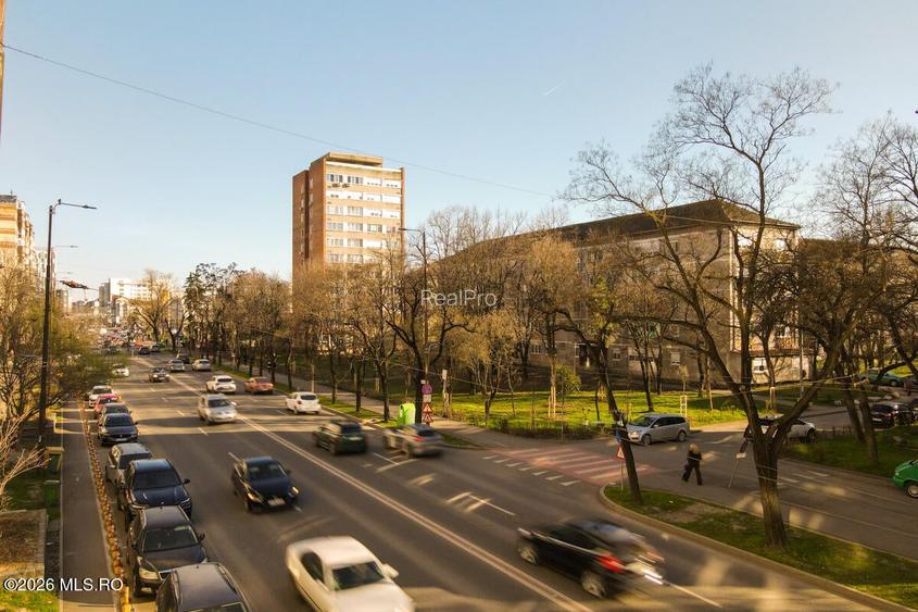 Circumvalatiunii - Gheorghe Lazar - 4 Camere, Etaj 3, 2 Bai, Centrala - 20