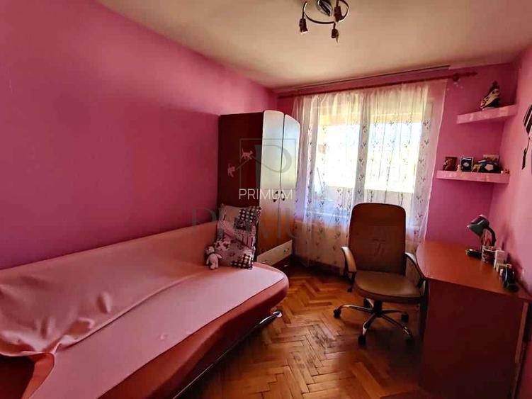 OLIMPIA STADION - LIFT - 4 cam - 2 bai - 2 balcoane - debara - centrala proprie - 16