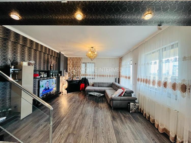 VILĂ TIP DUPLEX – PALAZU MARE VEDERE LA LAC 245000 € - 16