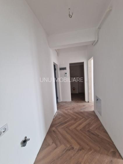 Etajul 1-Stadion-Copou-Bloc nou-Intabulat-70 mp - 5