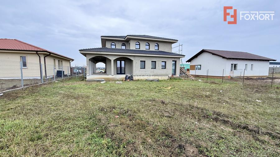 Comision 0% Casa individuala Mosnita in stil Neoromanesc cu 202 mp utili!  - 25