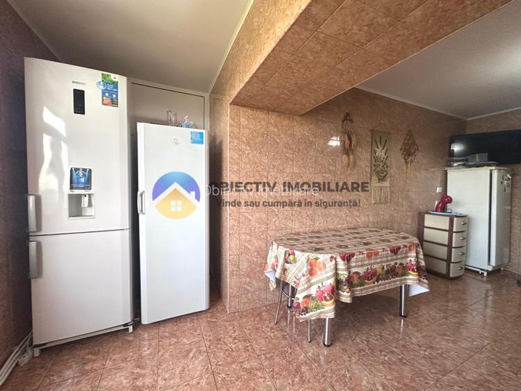 Apartament 3 camere– B-dul General Dascalescu- 101,66 mp  - 12