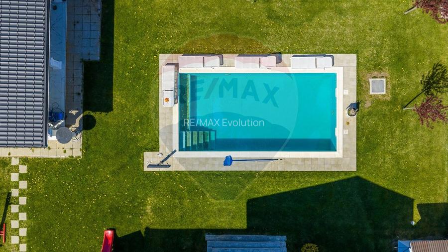 Vila premium 6 camere| Piscina incalzita | Teren 1091 mp | COMISION 0% - 59