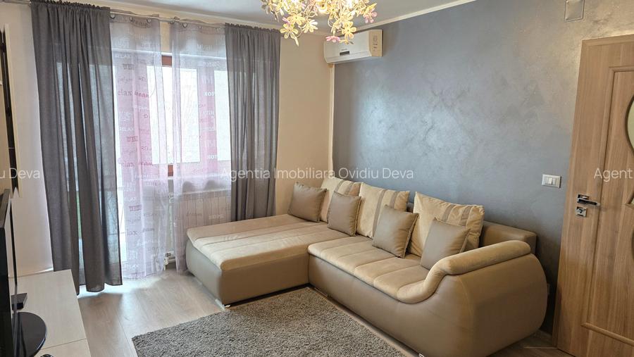 Inchiriez apartament cu 2 camere in Deva, zona ultracentrala (Piata), etaj 2, - 2