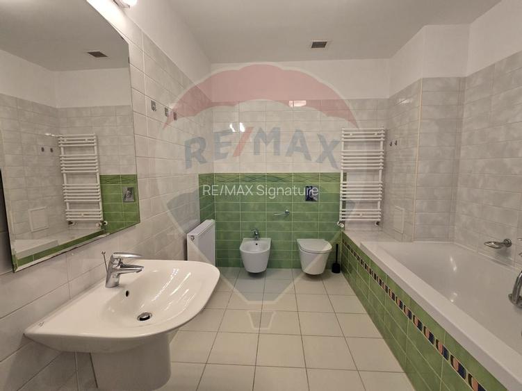 Inchiriere Apartment 4 camere Complex Liziera Pipera - 16