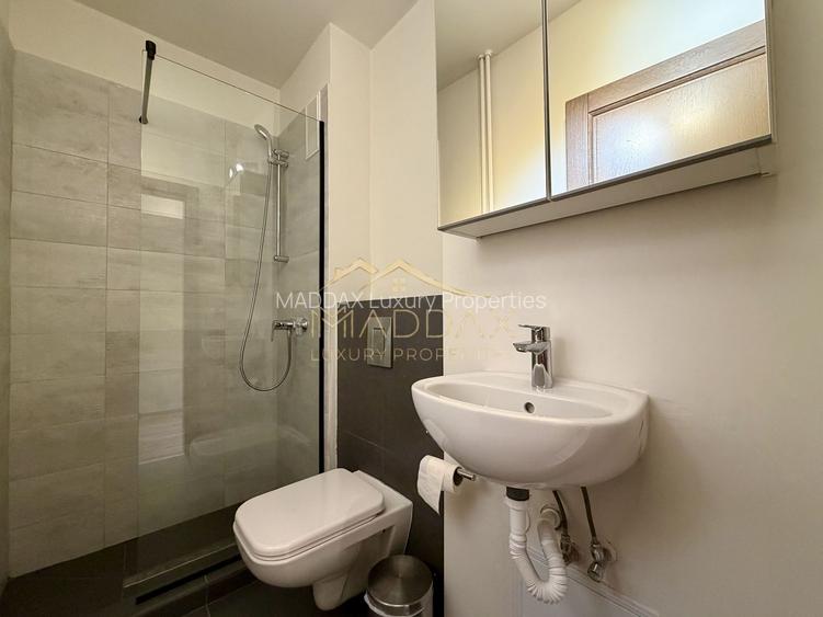Apartament cu 4 camere *95mpc* // Bulevardul Unirii - 21