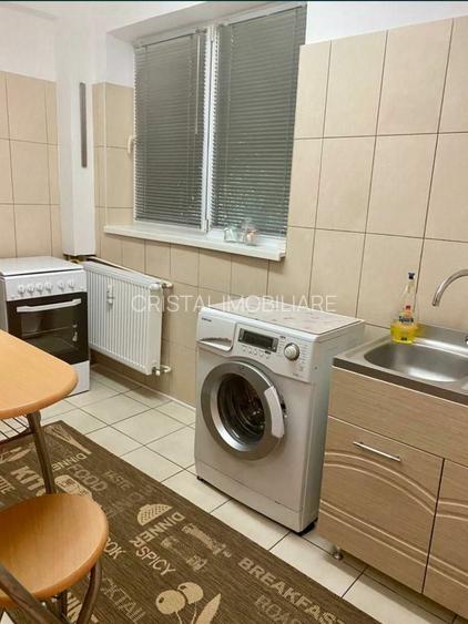 Garsonieră decomandată de închiriat Tineretului - 4