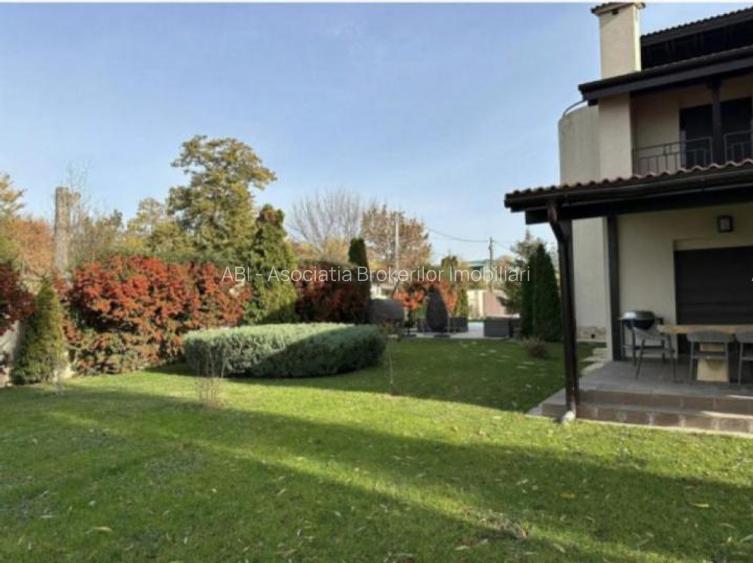 Vila cu piscina pe malul Lacului Snagov teren 2000mp 6900eu/luna sau 1950k vanza - 6