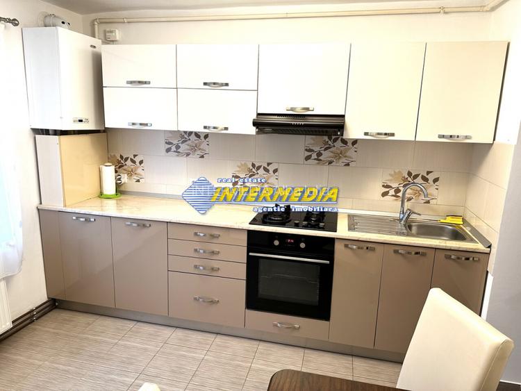 Apartament 2 Camere decomandat CETATE de Inchiriat MOBILAT Alba Iulia etaj 2 - 4