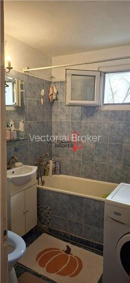 Apartament decomandat, mobilat, utilat  bloc 84 zona Tei - 6