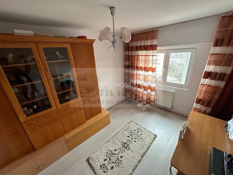 Apartament 97 mp, 4 camere decomandat, CUG-Selgros – 164.500 € - 5