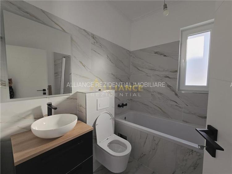 Casa parter- placa de beton- str asfaltata- 4 camere - 6