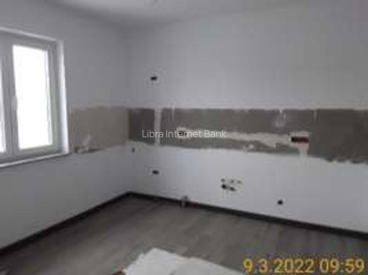 Casa si teren Strejnic - 4