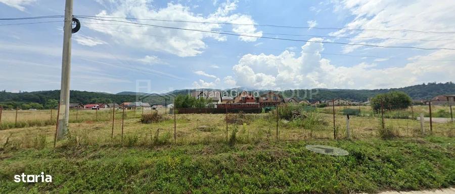 Teren generos 1441 mp cu deschidere 37 ml Râșnov - Vedere panoramica - 2