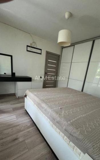 Apartament 3 camere decomandat in bloc de 4 etaje metrou Romancierilor - 4