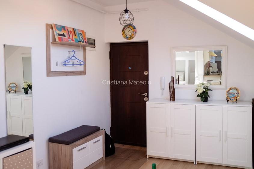 Vand apartament cochet mansarda  - 5