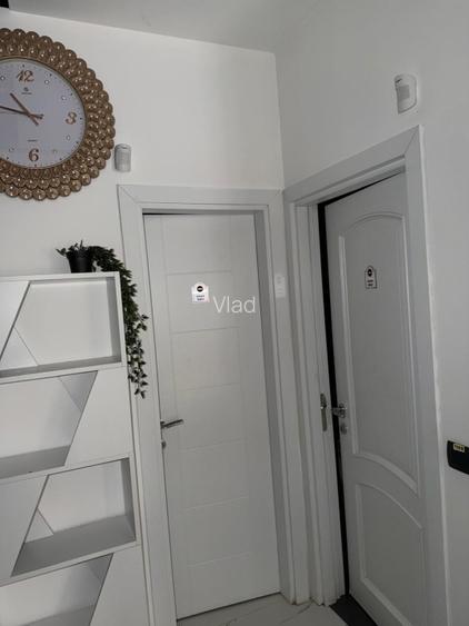 Spatiu comercial si afacere de vanzare  mobilat si dotat premium super pret! - 10