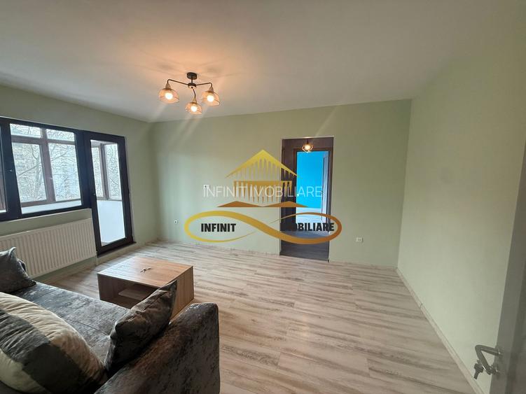 Apartament renovat 2 camere etaj 3 de vanzare Bacau - 3