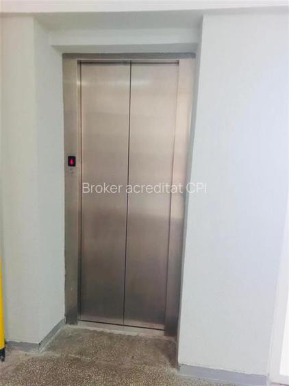 VANZARE APARTAMENT 3 CAMERE ZONA MALL VITAN  OCTAVIAN GOGA - 19