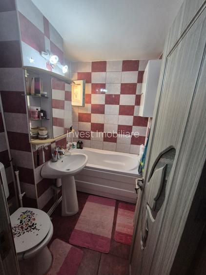 Apartament 3 camere-Podu Ros-Liceul Emil Racovita - 9