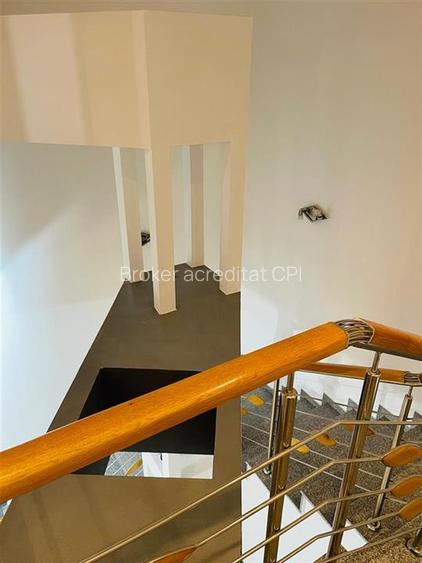 INCHIRIERE APARTAMENT DE LUX 5 CAMERE DUPLEX NICOLAE G CARAMFIL HERASTRAU - 17